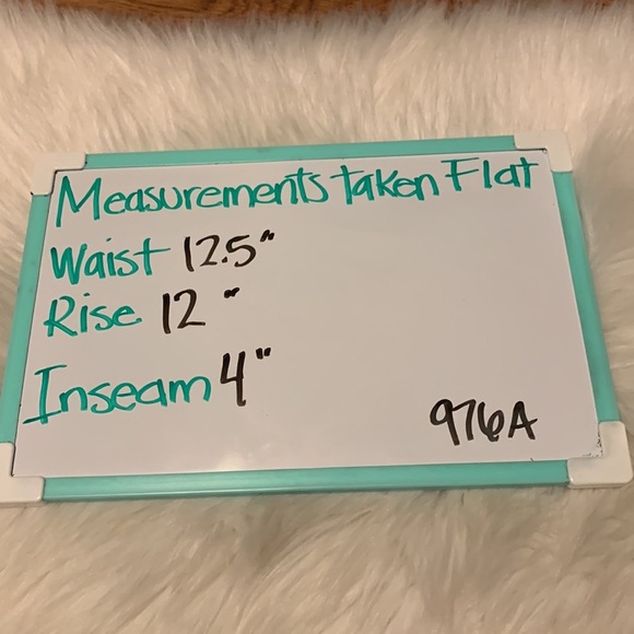 Zara Shorts - Picture 13 of 13